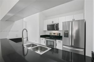 10610 Sw 158th Ct 208, Miami