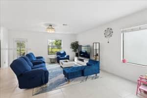 6018 Henderson Way , West Palm Beach, FL 33415 - MLS#A11988048