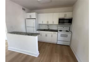 1021 NW 5th St #4, Miami, FL 33128, - MLS#A11988049