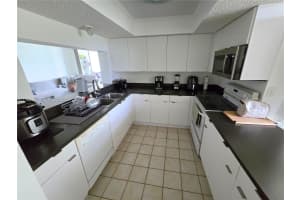 1811 Sabal Palm Dr 408 Davie, FL 33324 - MLS#A11988052