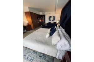 50 Biscayne Blvd , Miami, FL 33132 - MLS#A11988060