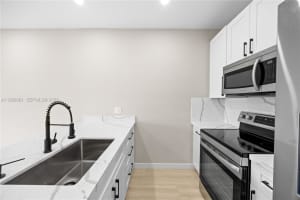 630 Ne 166th St 3 Miami, FL 33162 - MLS#A11988061