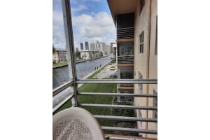 3551 Ne 169 310 North Miami Beach, FL 33160 - MLS#A11988067