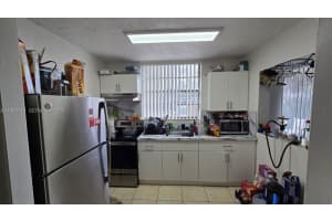 1748 Nw 55th Ave 101, Lauderhill