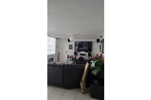 1748 Nw 55th Ave 101 Lauderhill, FL 33313 - MLS#A11988112