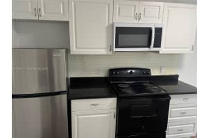 2118 N 19th Ave 1-4 -r Hollywood, FL 33020 - MLS#A11988174