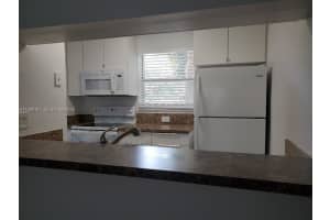 3238 102nd Ter , Coral Springs, FL 33065 - MLS#A11988181