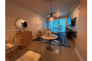 218 Se 14th St 1404 Miami, FL 33131 - MLS#A11988221