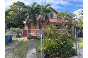 MLS# A11988223, Miami, Florida 33136