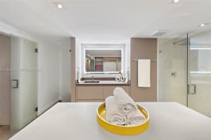 2301 Collins Ave APT 1004, Miami Beach, FL 33139, - MLS#A11988240