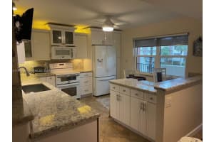 281 S Hollybrook Dr 50-205, Pembroke Pines