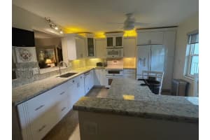 281 S Hollybrook Dr 50-205 Pembroke Pines, FL 33025 - MLS#A11988257