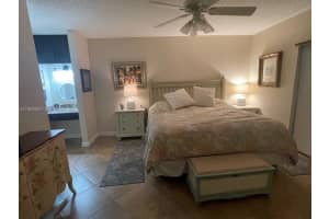 281 S Hollybrook Dr 50-205 Pembroke Pines, FL 33025 - MLS#A11988257