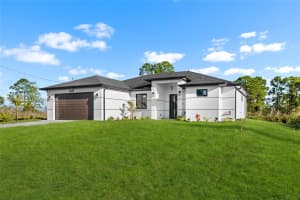 641 Camilla Lehigh Acres, FL 33974 - MLS#A11988268