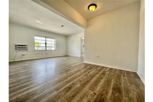 428 Ne 82nd St 3e, Miami