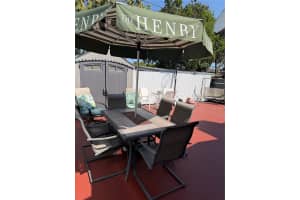 4347 E 9th Ct Hialeah, FL 33013 - MLS#A11988303