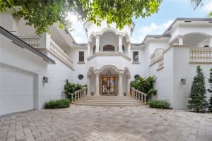 100 Palm Ave Miami Beach, FL 33139 - MLS#A11988326