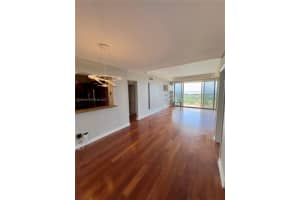 5600 Collins Ave APT 17G, Miami Beach, FL 33140, - MLS#A11988340
