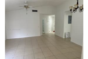 1367 Seagrape Cir , Weston, FL 33326 - MLS#A11988353