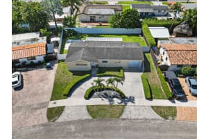 8530 Nw 179th St Hialeah, FL 33015 - MLS#A11988357