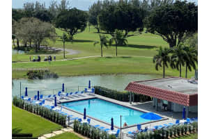 671 S Hollybrook Dr 104 Pembroke Pines, FL 33025 - MLS#A11988389