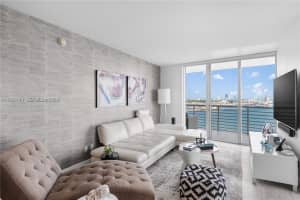 335 S Biscayne 2309, Miami