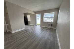 2300 Douglas St 5 Hollywood, FL 33020 - MLS#A11988416