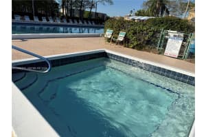 7900 Nw 50th St 205 Lauderhill, FL 33351 - MLS#A11988427