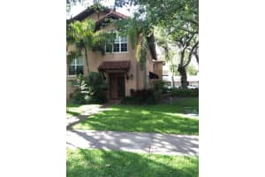 481 Menendez Ave 9 Coral Gables, FL 33146 - MLS#A11988429