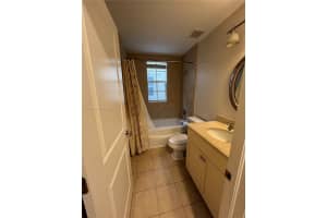 481 Menendez Ave 9 Coral Gables, FL 33146 - MLS#A11988429