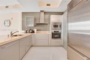 Trump Royale, 18201 Collins Ave #5405, Sunny Isles Beach, FL 33160, - MLS#A11988449