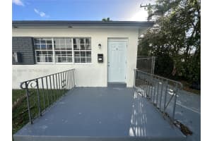 740 84th St #4, Miami Beach, FL 33141, - MLS#A11988450