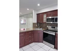 5480 W 21st Ct 404 Hialeah, FL 33016 - MLS#A11988451