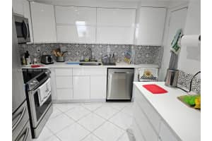 300 Bayview Dr 905 Sunny Isles Beach, FL 33160 - MLS#A11988462