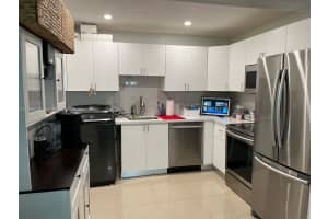301 N Pine Island Rd APT 156, Plantation, FL 33324, - MLS#A11988471
