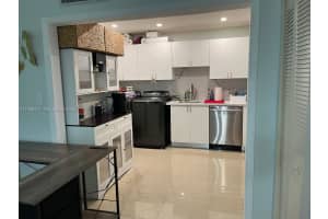 301 N Pine Island Rd APT 156, Plantation, FL 33324, - MLS#A11988471