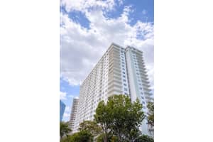 500 Bayview Dr 1225, Sunny Isles Beach