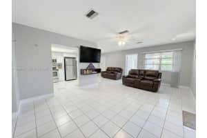 2498 Nw 98th Ln Sunrise, FL 33322 - MLS#A11988487