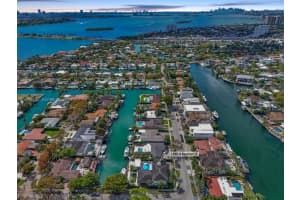 12885 Bayshore Dr , North Miami, FL 33181 - MLS#A11988498