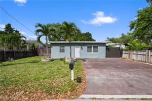 1803 SW 43rd Way, Fort Lauderdale, FL 33317, - MLS#A11988510