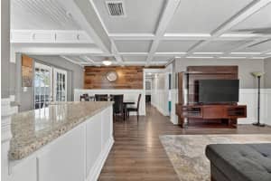 6621 Nw 21st St Sunrise, FL 33313 - MLS#A11988514