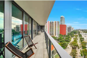 1451 Brickell Ave 1605, Miami
