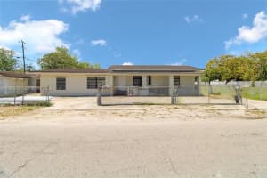 2900 NW 95th St, Miami, FL 33147, - MLS#A11988544