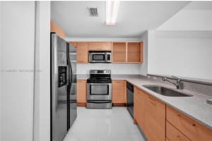 350 Ne 24th St 509 Miami, FL 33137 - MLS#A11988553