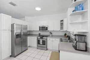 1120 Canella Ln Hollywood, FL 33019 - MLS#A11988565