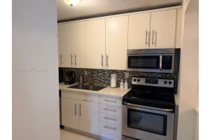 468 Ne 206th Ln 102 Miami, FL 33179 - MLS#A11988580