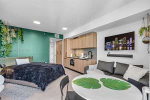 121 NE 5th St #2304, Miami, FL 33132, - MLS#A11988585