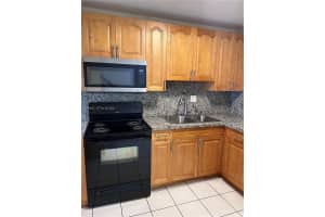 2750 W 76th St 208 Hialeah, FL 33016 - MLS#A11988623