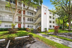 1301 134th Way , Pembroke Pines, FL 33027 - MLS#A11988624