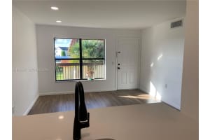 10016 NW 4th St #201, Pembroke Pines, FL 33024, - MLS#A11988625